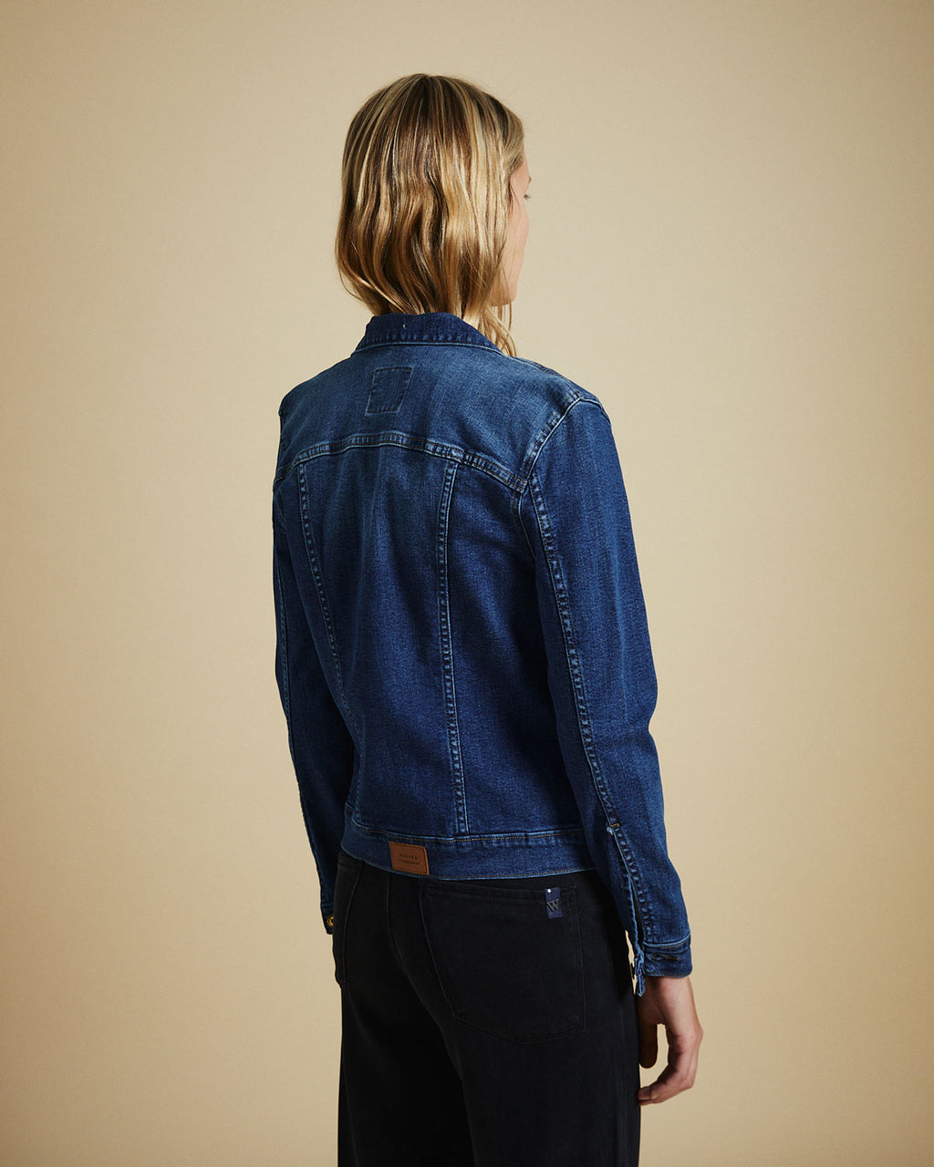 Campera Smith Mid Blue