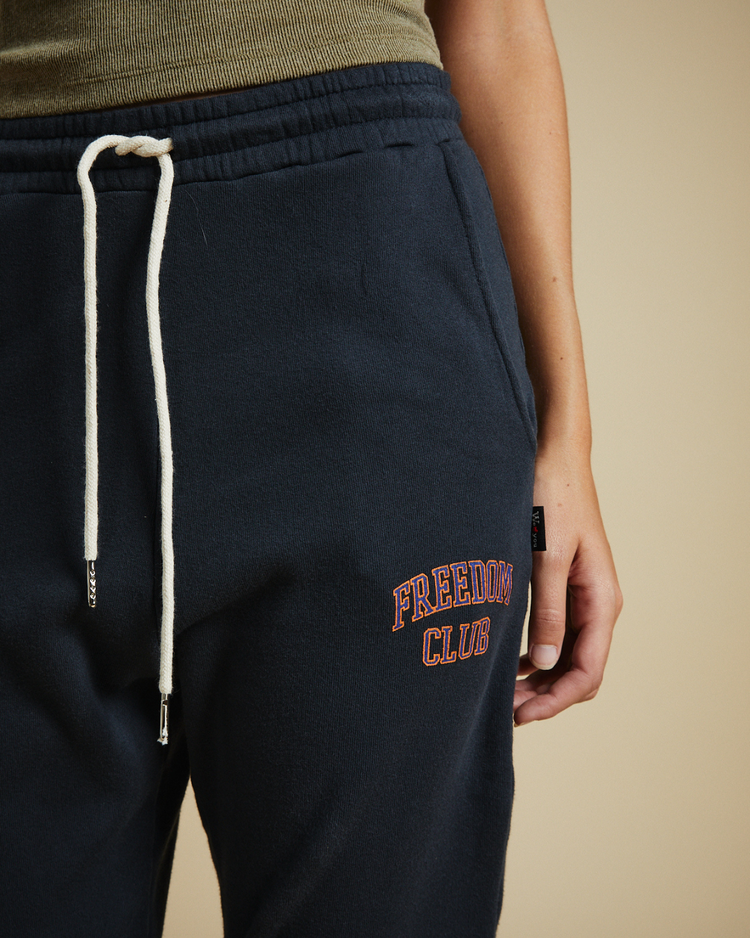 Jogger Arya Sporty Club Ii