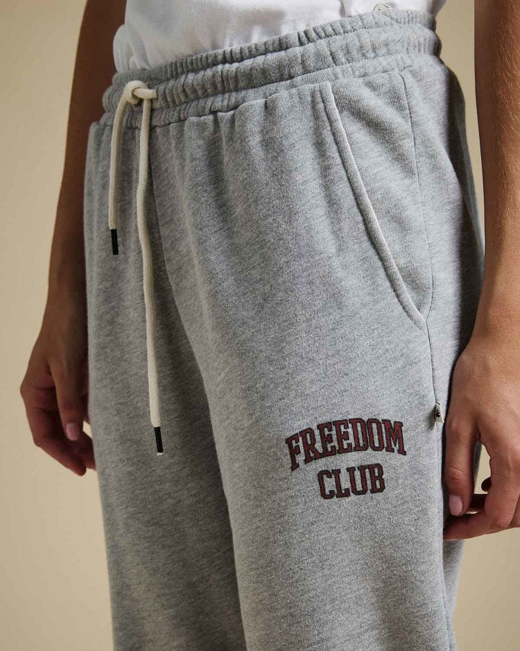 Jogger Arya Sporty Club